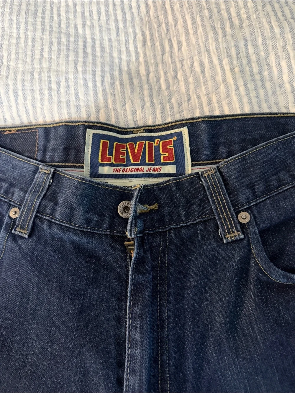 569 loose straight Levi's Dark Blue Relaxed Fit Men's Jeans